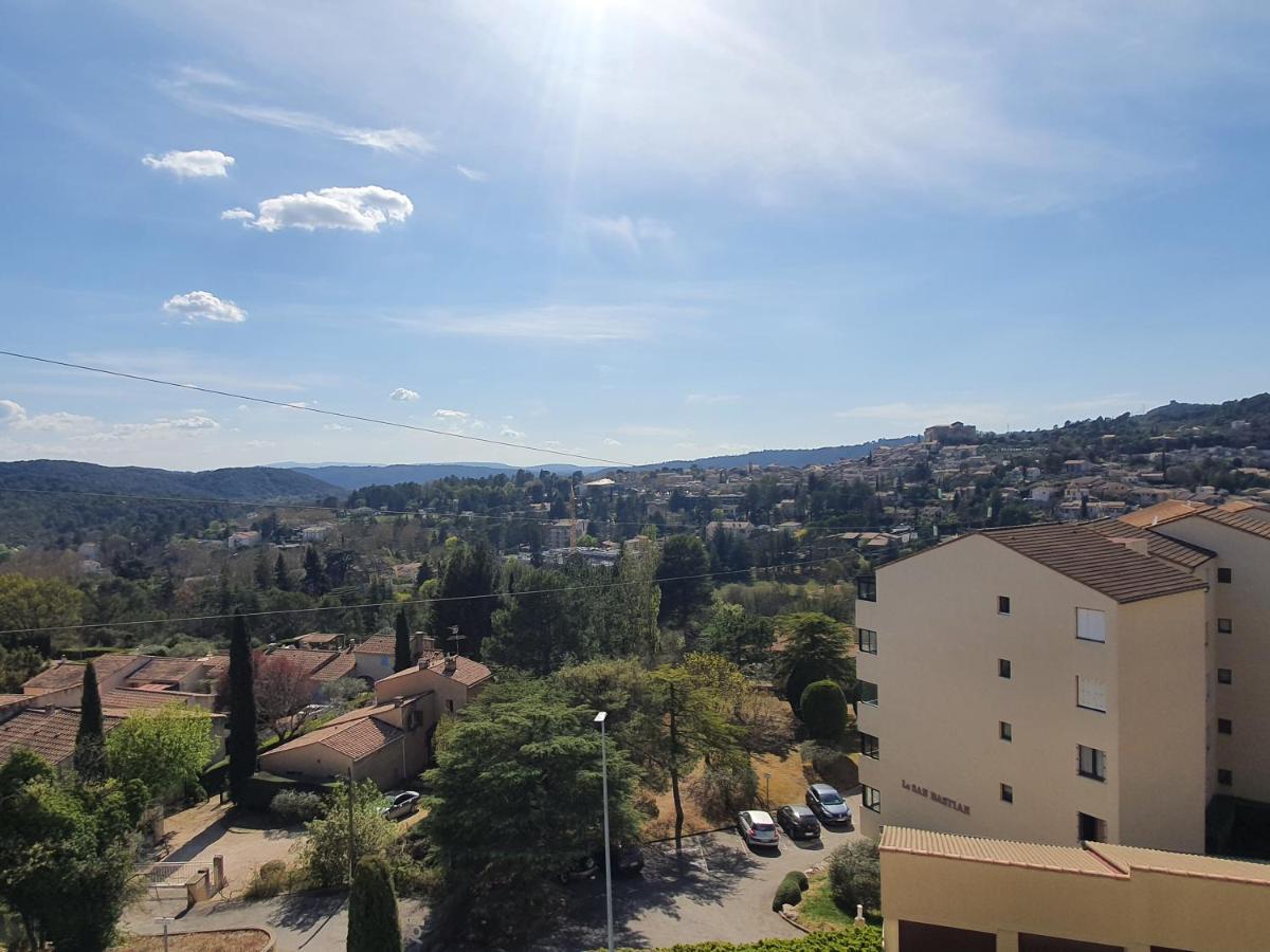 La Vue Du Chateau - Tout Confort Gréoux-les-Bains Exteriér fotografie